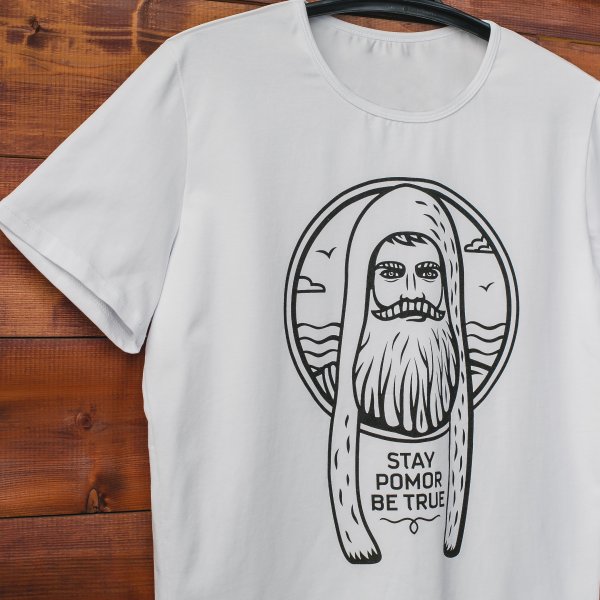 Футболка «Stay Pomor / Be True»
